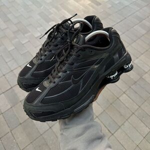 Supreme x Nike shox ride 2